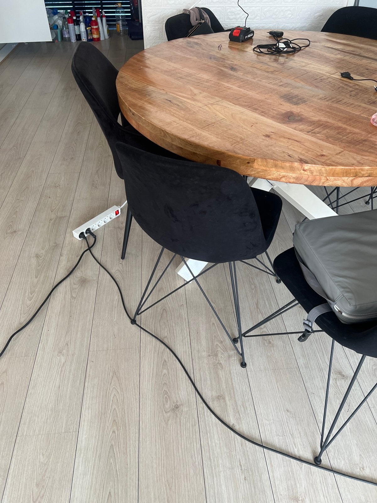 Vier zwarte velvet eetkamerstoelen, Huis en Inrichting, Stoelen, Ophalen, Gebruikt, Zwart, Vier