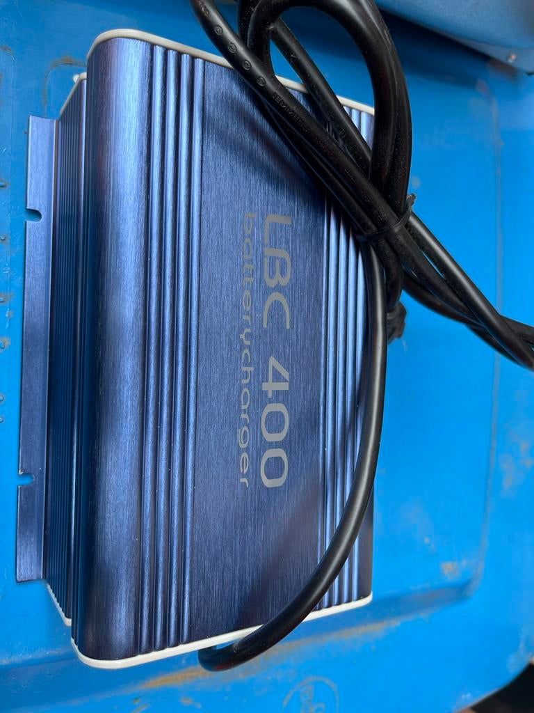 Proline LBC 412 Druppellader 12Vdc / 10Amp, Ophalen, Gebruikt, Universele onderdelen