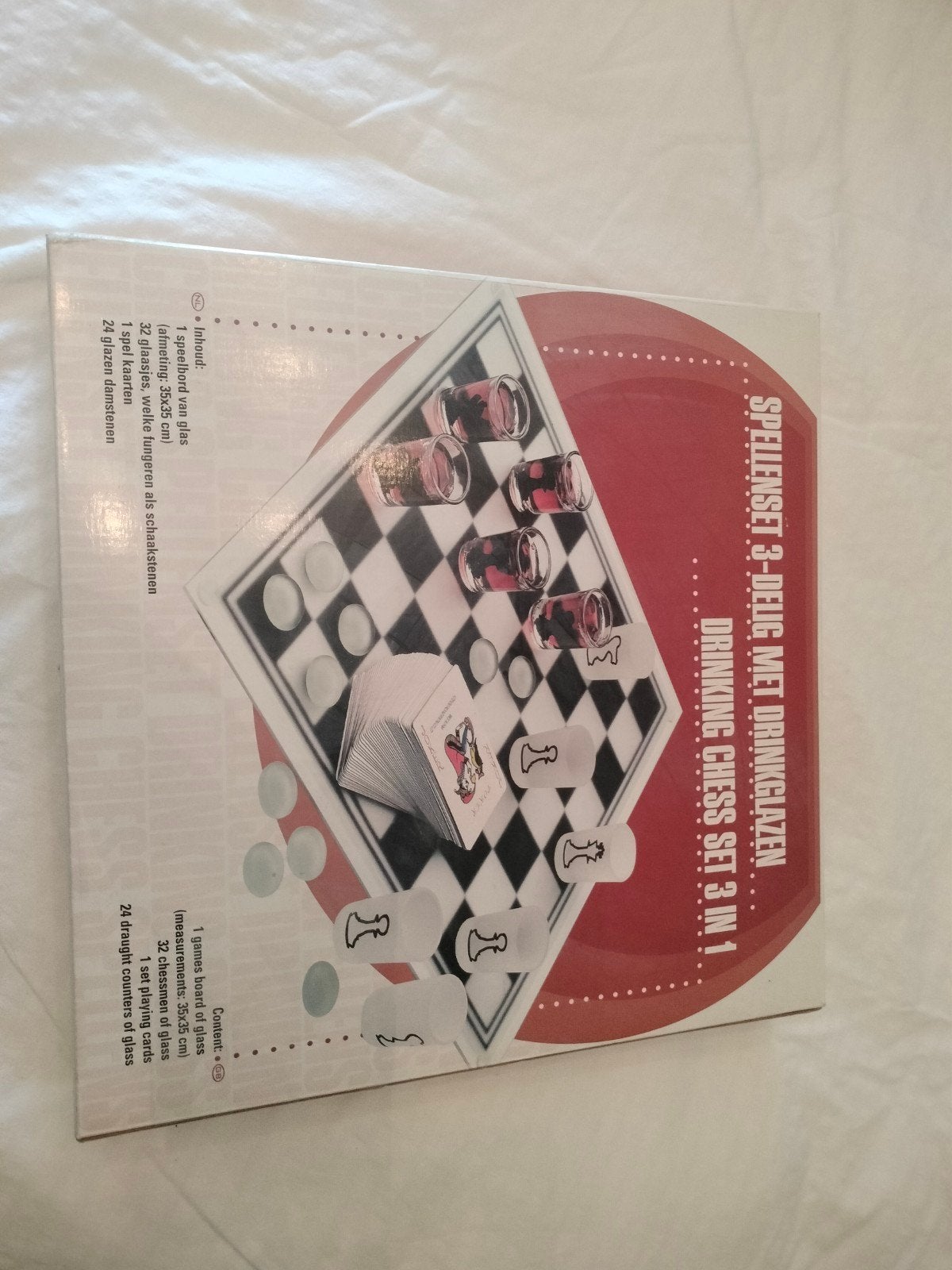 Spellenset 3&delig met drinkglazen, Hobby en Vrije tijd, Gezelschapsspellen | Bordspellen, Ophalen of Verzenden, Zo goed als nieuw
