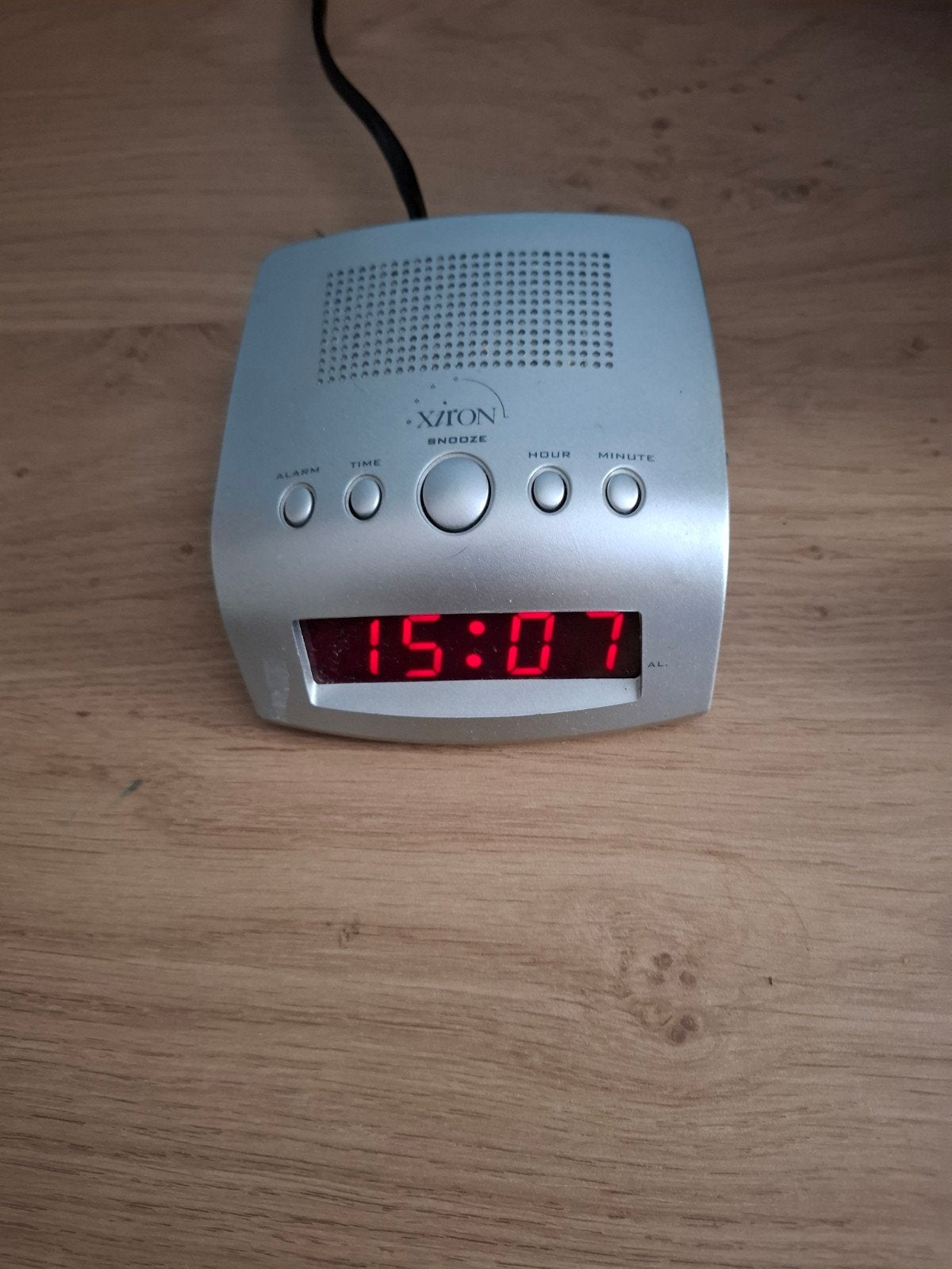 X-ITON Digitale Wekker met Snooze Functie, Witgoed en Apparatuur, Ophalen of Verzenden, Gebruikt, Digitaal