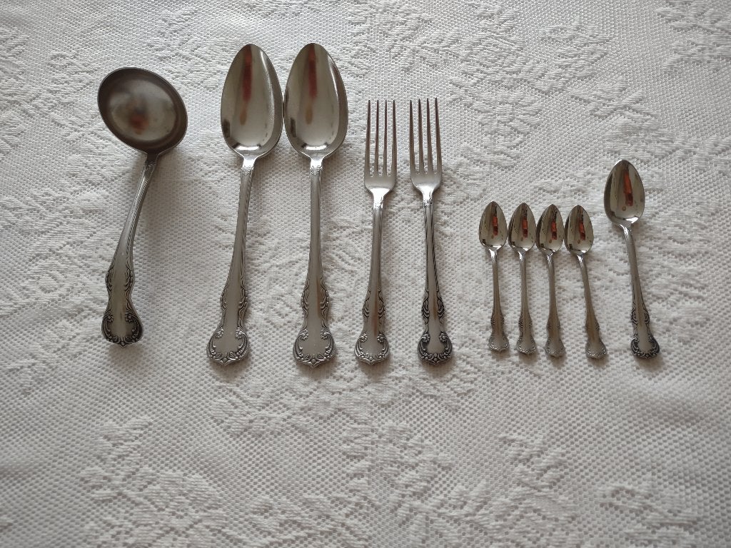 gero zilmeta 528 (menuet) enkele bestekdelen, Ophalen of Verzenden