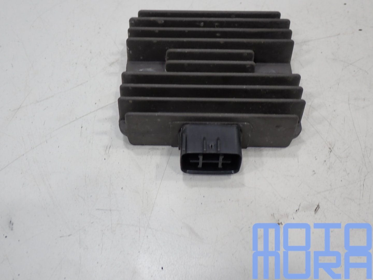 Spanningsregelaar voor de Kawasaki Ninja 250 2008 - 2012 ZX2, Motoren, Gebruikt, -, -, Ophalen of Verzenden