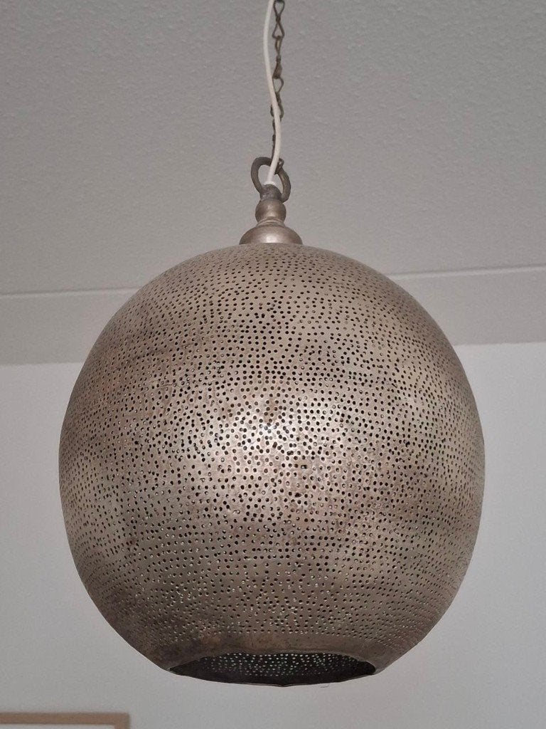 Oosterse filigrain zilverkleurige metalen hanglamp, Ophalen of Verzenden, Zo goed als nieuw, Metaal, E27 (groot)