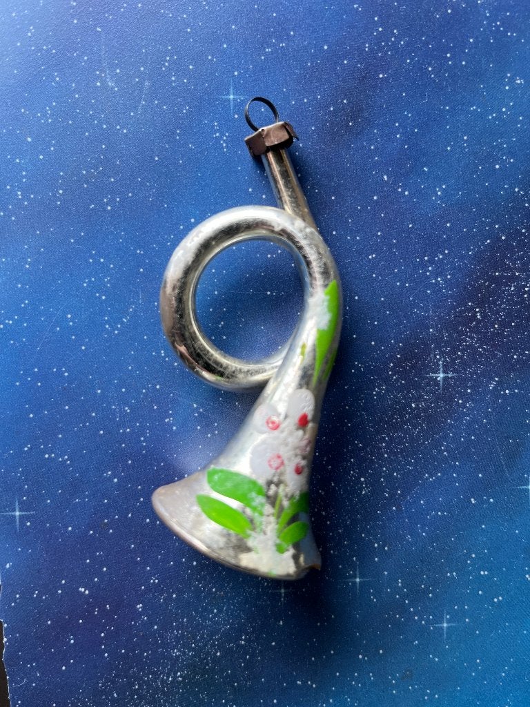 Oude glazen kerstbal (nr. 15): muziekinstrument, trompet, Gebruikt, ., Ophalen of Verzenden, .