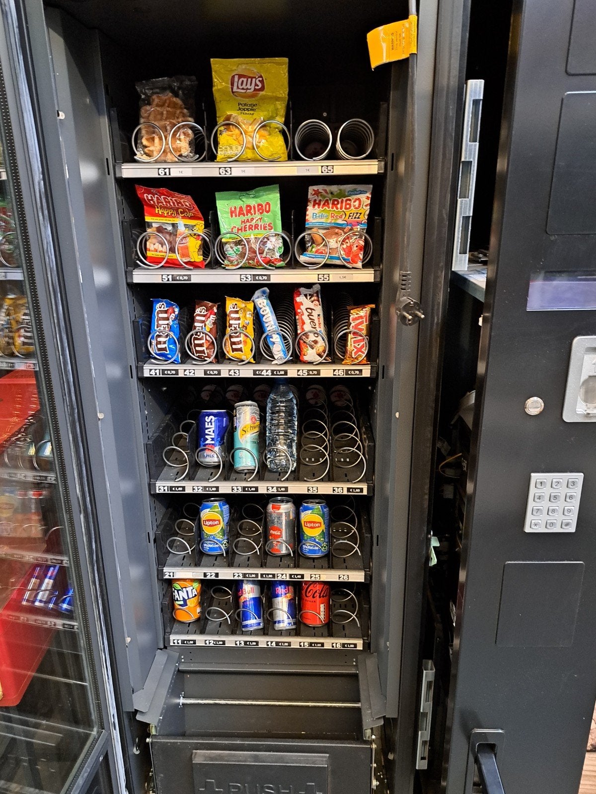 fris / snack automaat gekoeld Vendo, Verzamelen, Automaten | Overige, Ophalen