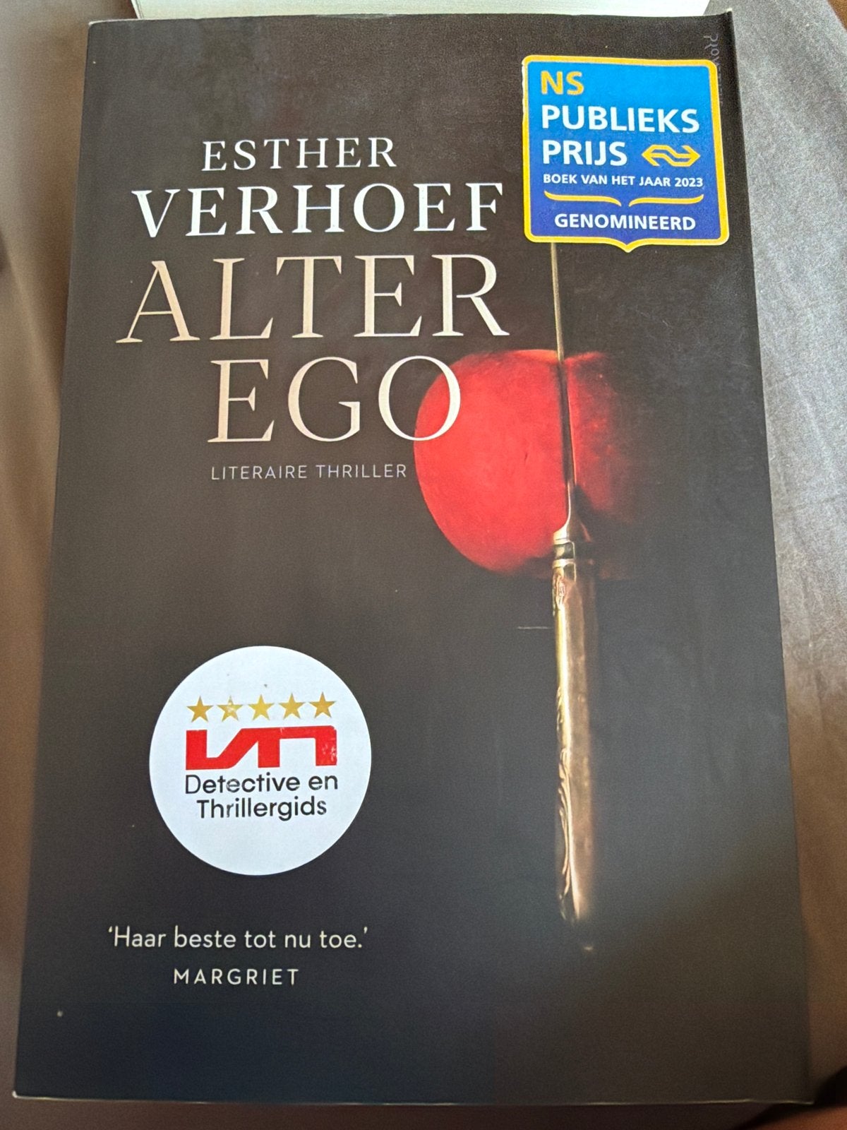 S6.   Esther Verhoef - Alter ego, Verzenden, Zo goed als nieuw, Nederland, Esther Verhoef