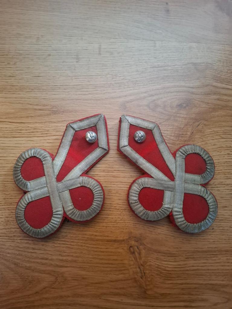 Set muzikanten epauletten pre 1940, Ophalen of Verzenden, Landmacht, Nederland, Embleem of Badge