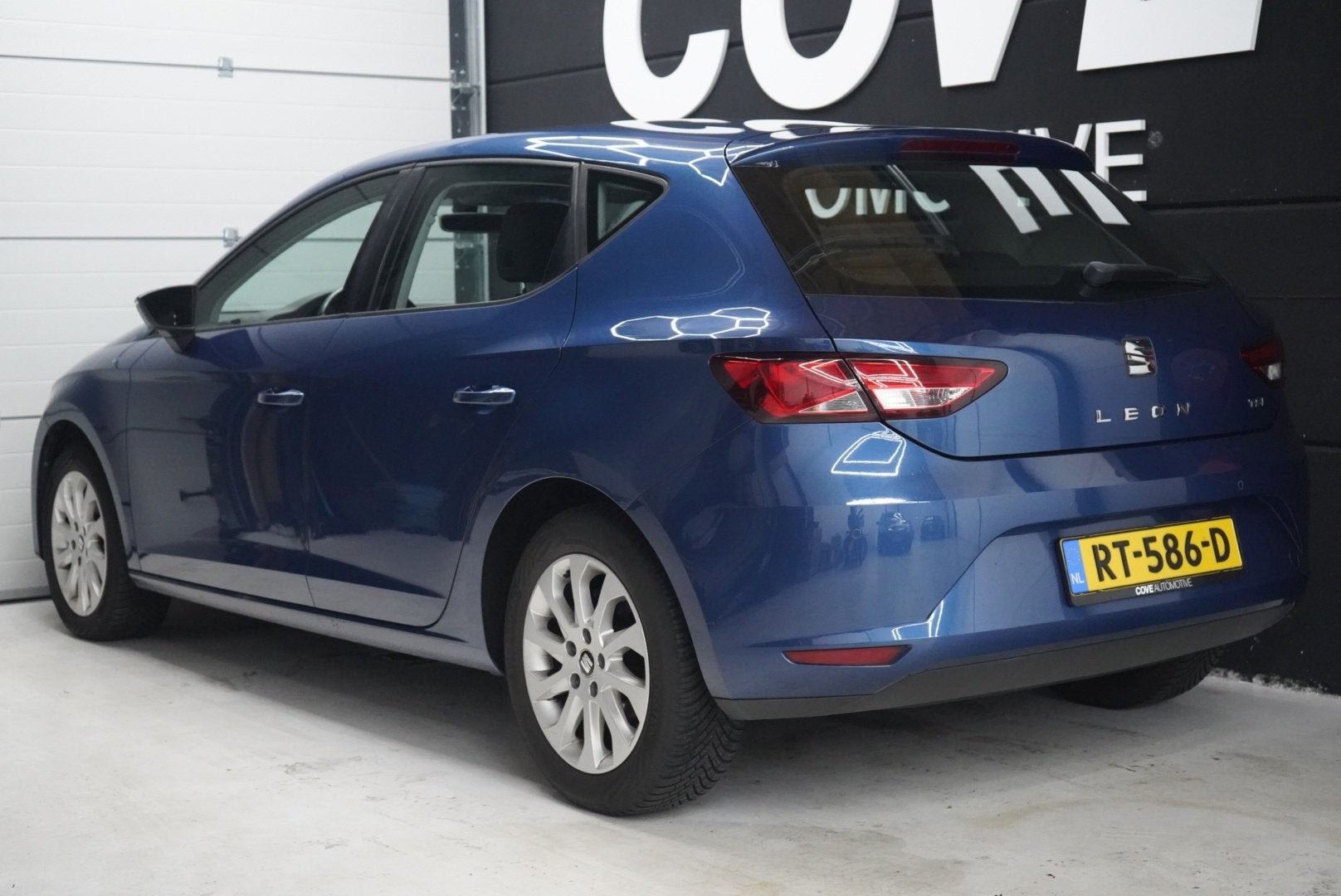Seat Leon 1.2 TSI Style Business | CRUISE | STOELVERWARMING, Auto's, Voorwielaandrijving, Stof, Gebruikt, 4 cilinders