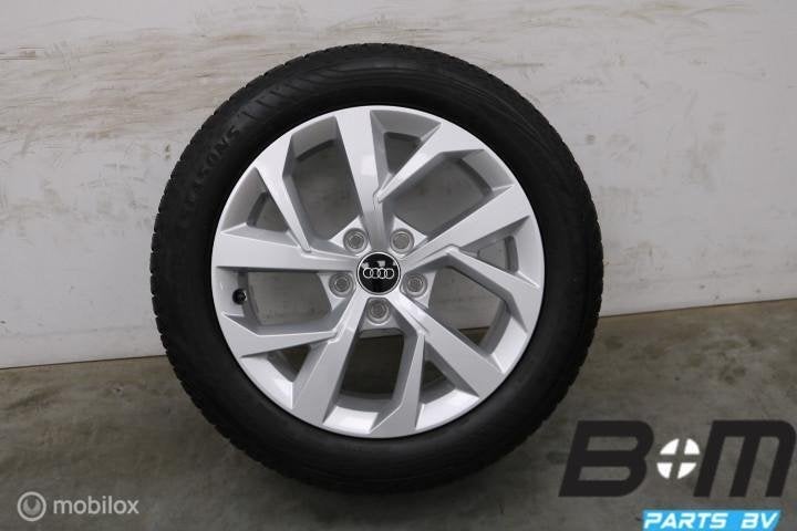 ALLSEASON! ORIGINEEL! 17 inch velgen Audi Q2! 81A601025AK, Gebruikt, Velg(en)
