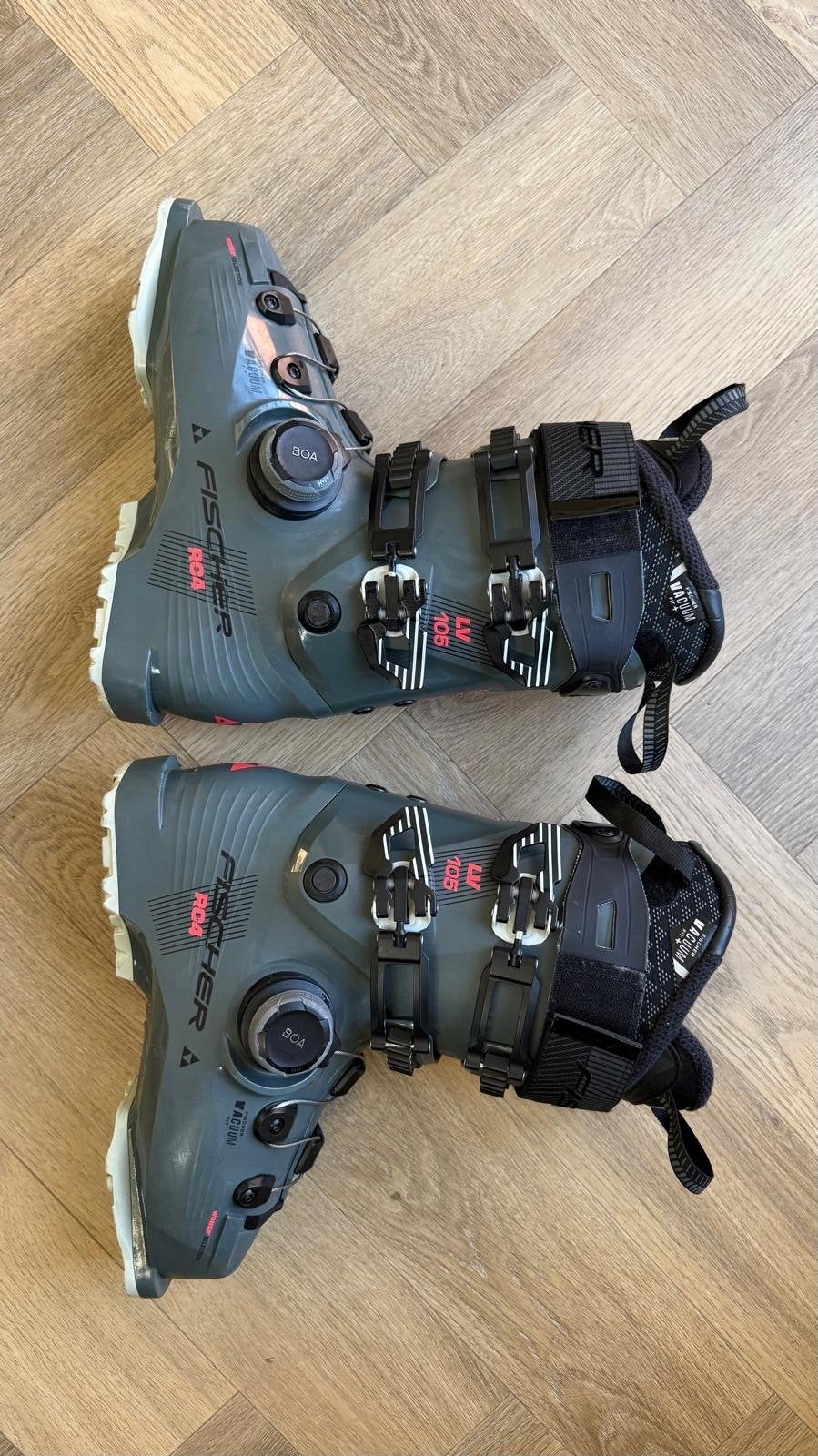 Fischer skischoenen met BOA sluiting 25.5, 100 tot 140 cm, Schoenen, Ophalen of Verzenden, Skiën