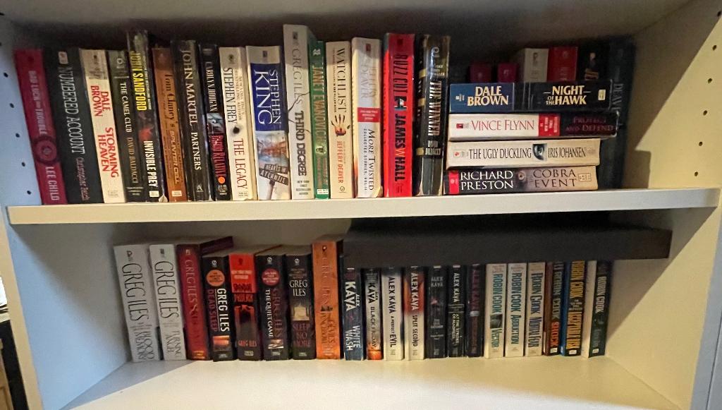 Engelstalige thrillers en detectives, Diverse auteurs, Fictie, Ophalen, Gelezen