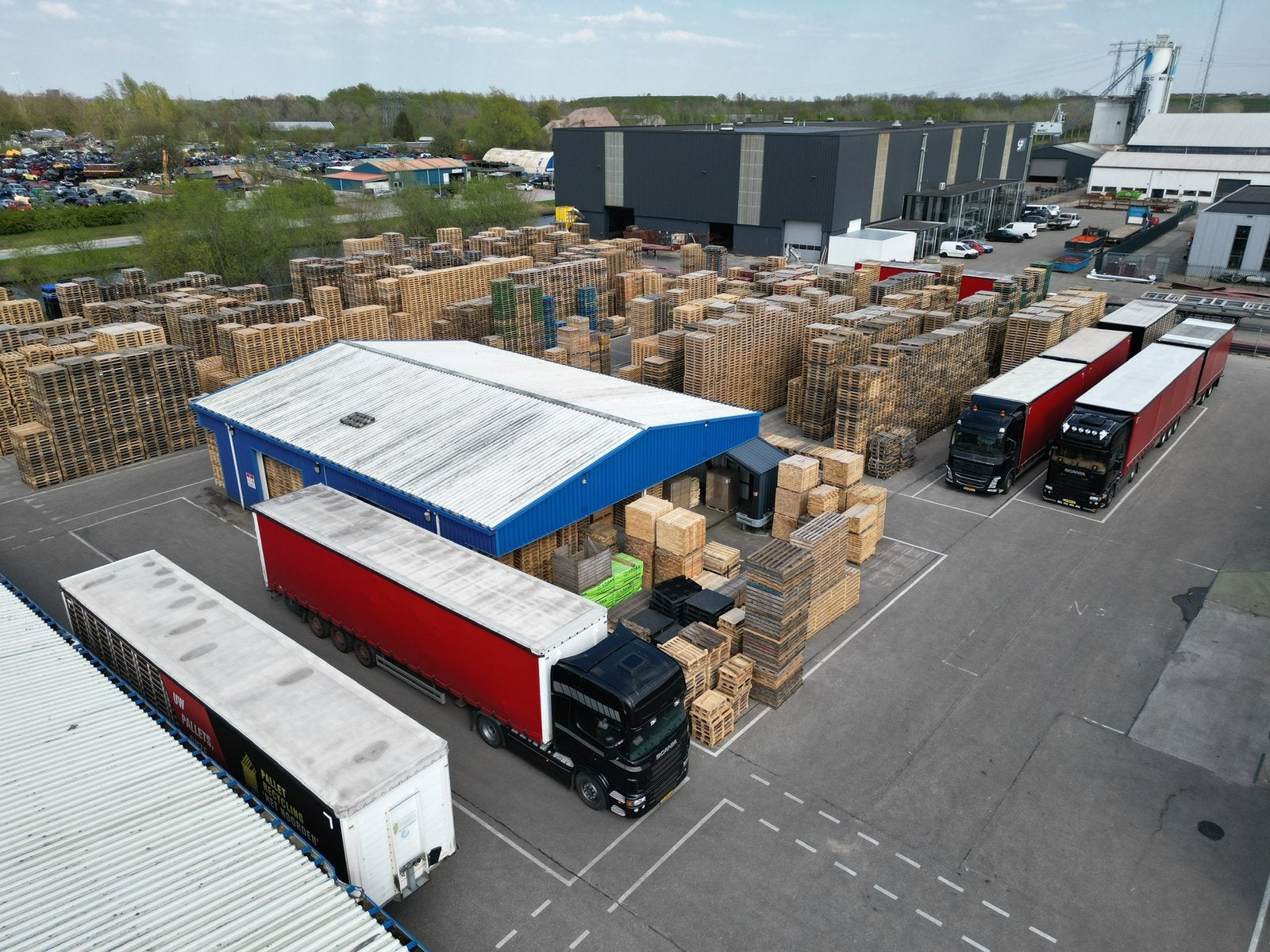 Gezocht: Alle soorten gebruikte pallets!, Zakelijke goederen, Ophalen of Verzenden, Overige categorieën