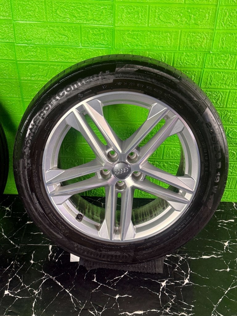 Originele Audi Q5 SQ5 velgen 19" 5x112 zomerset 80A, Auto-onderdelen, Banden en Velgen, Gebruikt, Banden en Velgen, Niet ingevuld
