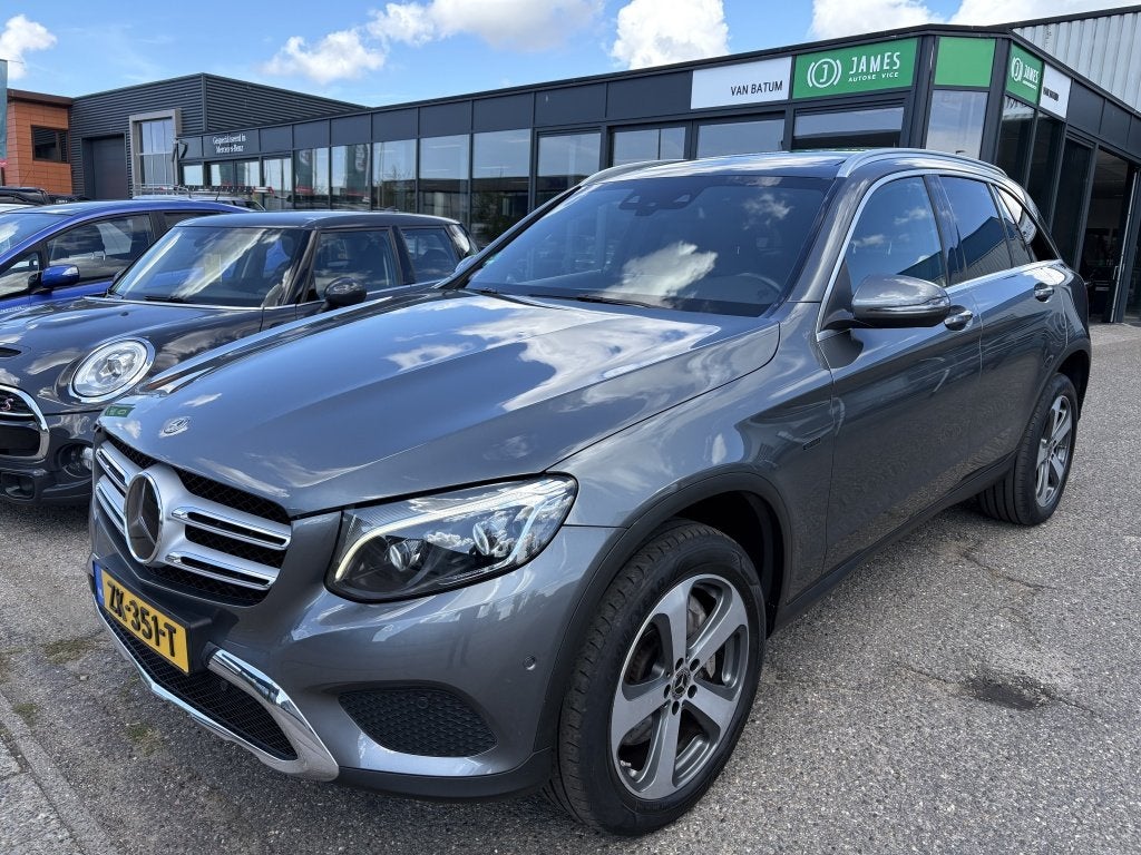 Mercedes-Benz GLC 350e Hybride | 4Matic | Business | AMG | P, Auto's, Automaat, Gebruikt, 4 cilinders, 120 €/maand