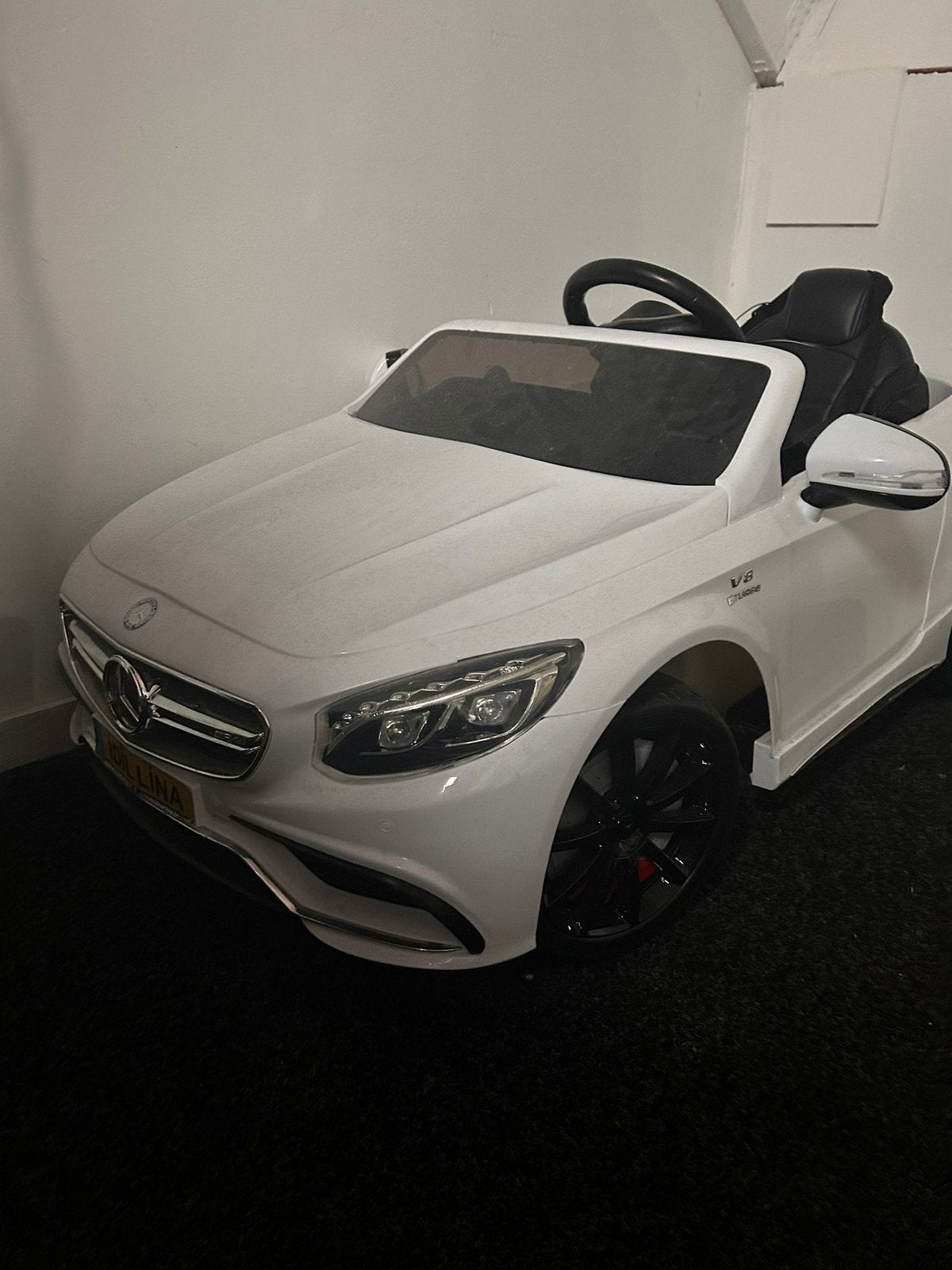 Mercedes (Elektrisch bestuurbaar kinder auto), Ophalen, Zo goed als nieuw