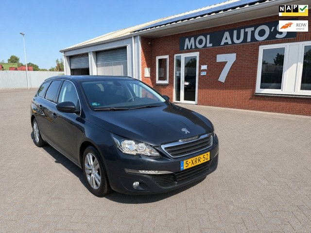 Peugeot 308 SW 1.2 e-THP Executive , Panodak , Trekhaak , ap, Auto's, Gebruikt, Euro 6, 1199 cc, 1165 kg