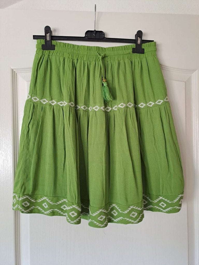 Zomer rok maat 40 L groen wit, Kleding | Dames, Rokken, Maat 38/40 (M), Zo goed als nieuw, Boven de knie, Groen