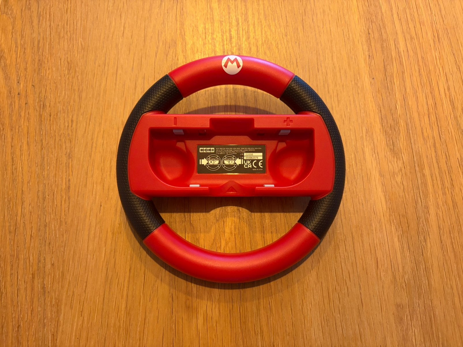 Nintendo Switch Mario Kart stuur – HORI, Ophalen of Verzenden, Draadloos, Switch, Stuurtje of Sportattribuut