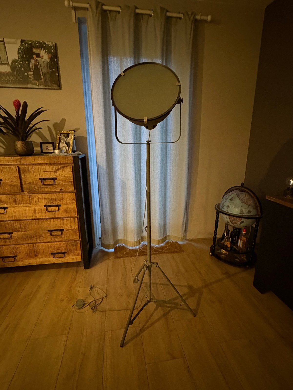 Vintage theaterlamp / studiolamp op statief, Ophalen, Gebruikt, E27 (groot), Metaal
