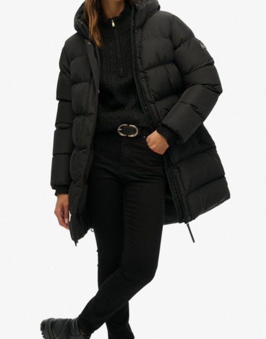 Superdry dames sports halflang puffer / maat 46 / NIEUW, Ophalen of Verzenden, Nieuw, Maat 46/48 (XL) of groter, Zwart