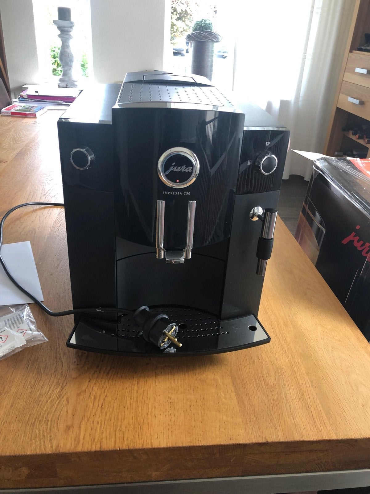 Jura Impressa C50 Koffiemachine, Witgoed en Apparatuur, Koffiezetapparaten, Gebruikt, Koffiemachine, Koffiebonen, Ophalen