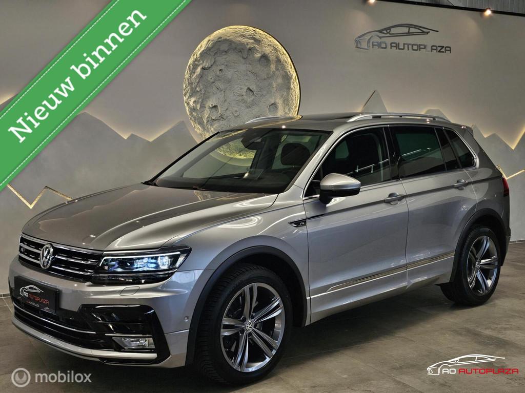 Volkswagen Tiguan 2.0 TSI 4Motion R-line Panorama/Leer/HUD/3, Automaat, Zwart, 4 cilinders, 1984 cc
