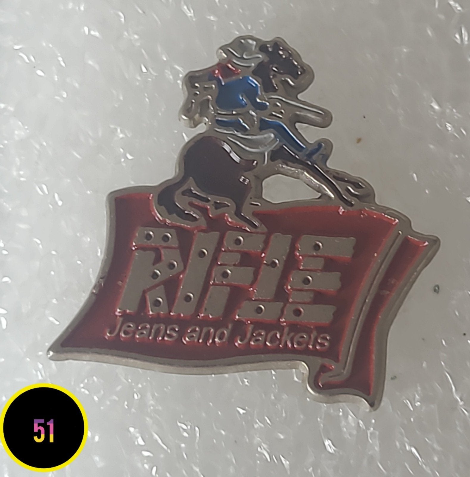 Vintage Rifle Jeans and Jackets Pin - Cowboy op Paard, Verzenden
