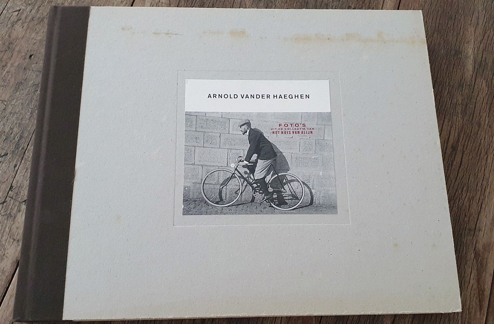 Arnold Vander Haeghen - Foto's collectie Huis van Alijn, Ophalen of Verzenden, Zo goed als nieuw, Fotografie algemeen, Arnold Vander Haeghen