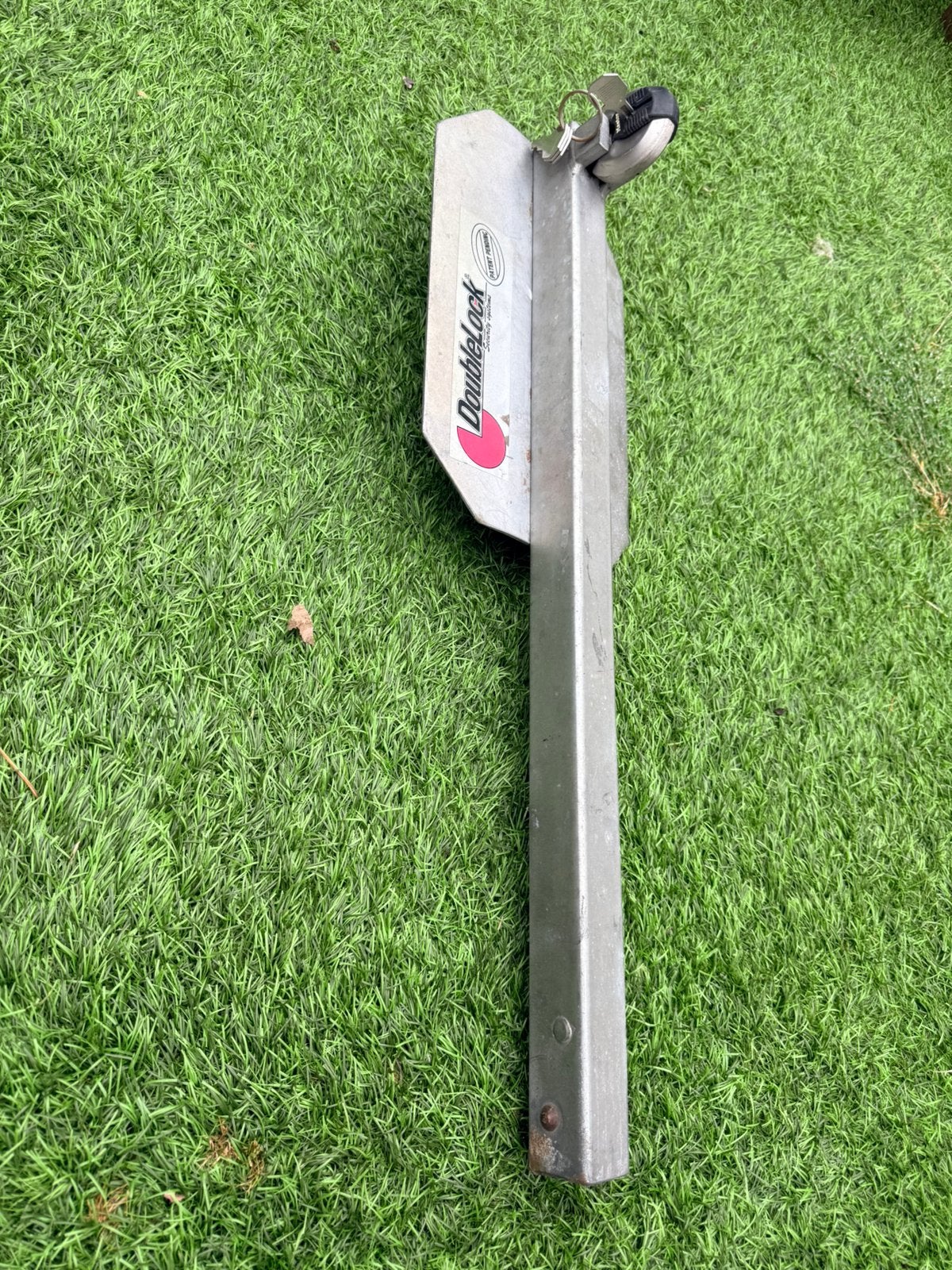 Degelijk DoubleLock wielklem met slot en  vier sleutels, Ophalen, Gebruikt