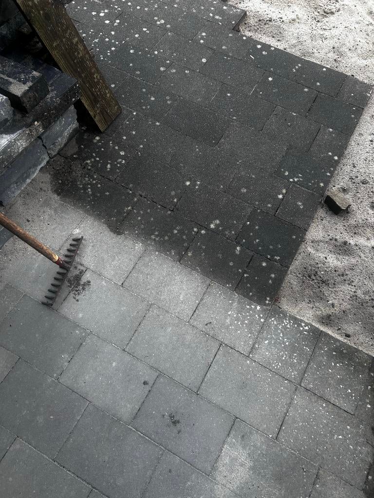 Betontegels 20x30 en diverse kleinere formaten, Ophalen, Gebruikt, 10 m² of meer, Beton