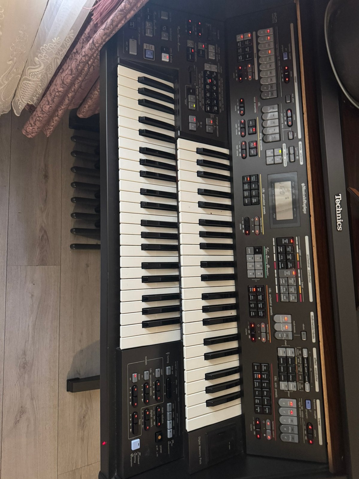 Mooie piano, Muziek en Instrumenten, Orgels, Ophalen, Zo goed als nieuw, 2 klavieren, Orgel