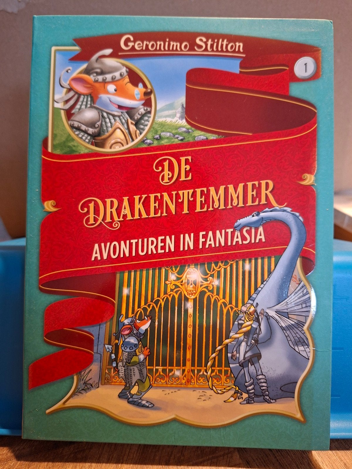 Geronimo Stilton - De Drakentemmer - Avonturen in Fantasia, Boeken, Ophalen of Verzenden, Zo goed als nieuw, Geronimo Stilton