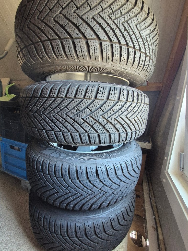 Alu Dezent Winterbandenset, Ophalen, Gebruikt, 16 inch, Banden en Velgen