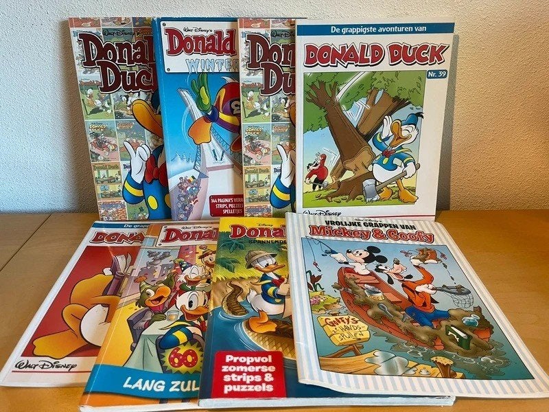 Partij van 8 Donald Duck- en Disney-stripboeken, Boeken, Meerdere stripboeken, Ophalen of Verzenden, Gelezen