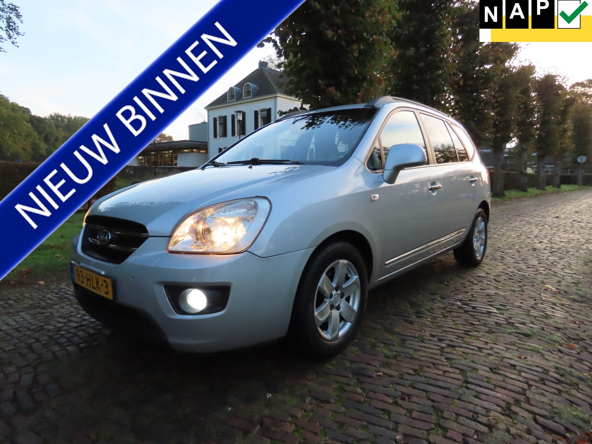 Kia Carens 2.0 CVVT X-ecutive Ecc Pdc Lm Velgen trekhaak, Voorwielaandrijving, Gebruikt, Verwarmde buitenspiegels, 4 cilinders