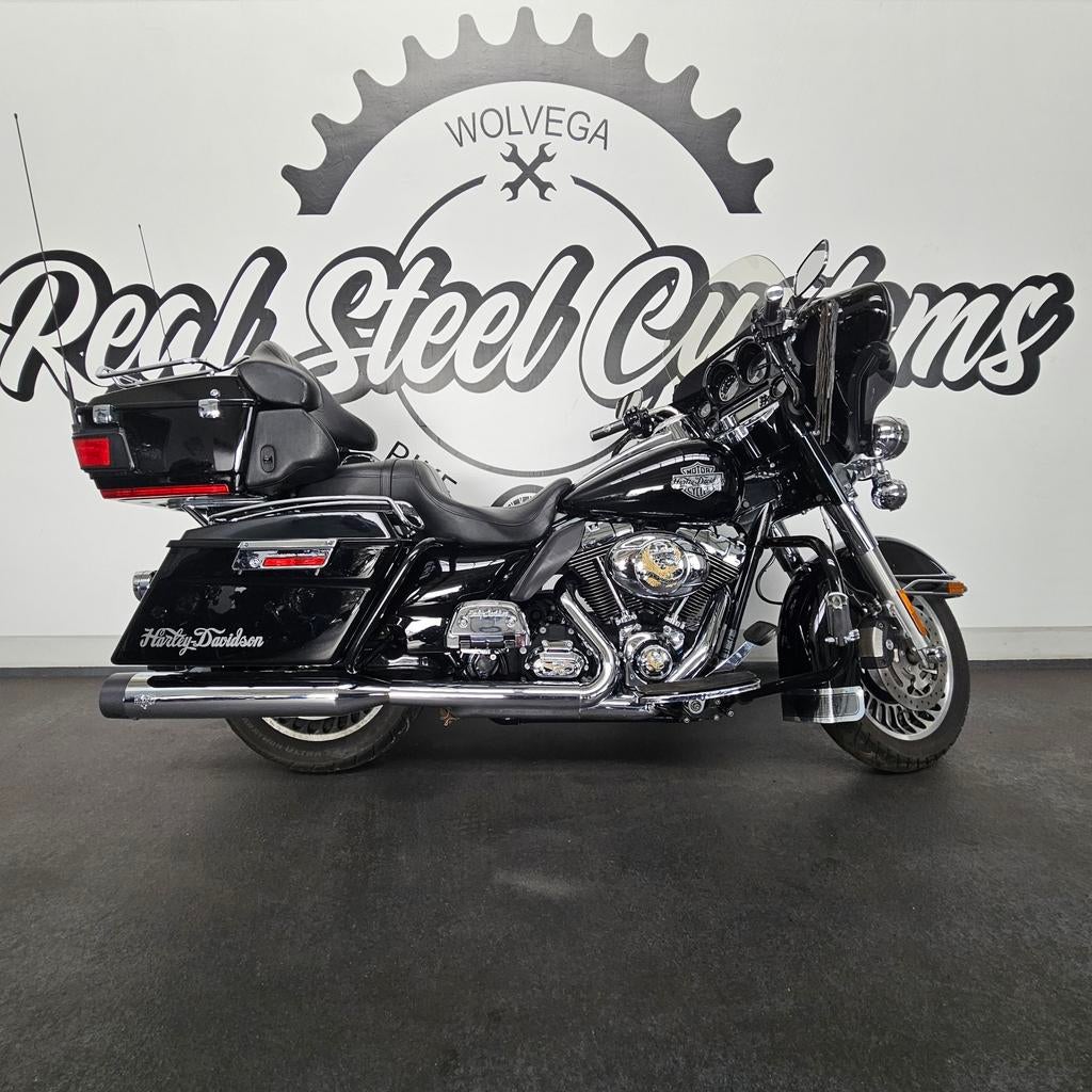 ELECTRA GLIDE 2011   €12950, Motoren, Particulier, Toermotor