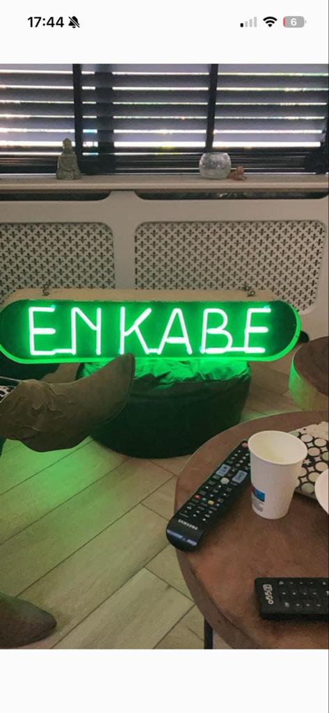 Uniek ENKABE Neon Reclamebord - Vintage Lichtreclame, Ophalen, Zo goed als nieuw