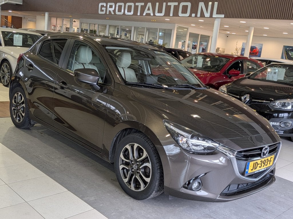 Mazda 2 1.5 Skyactiv-G GT-M Airco, Cruise Control, Stuurbekr, Auto's, Mazda, Voorwielaandrijving, Gebruikt, 4 cilinders, Bruin