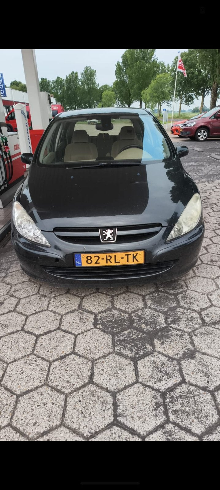 Peugeot 307 1.6 16V 5DR 2005 Zwart, Auto's, Voorwielaandrijving, 4 cilinders, 635 kg, Zwart