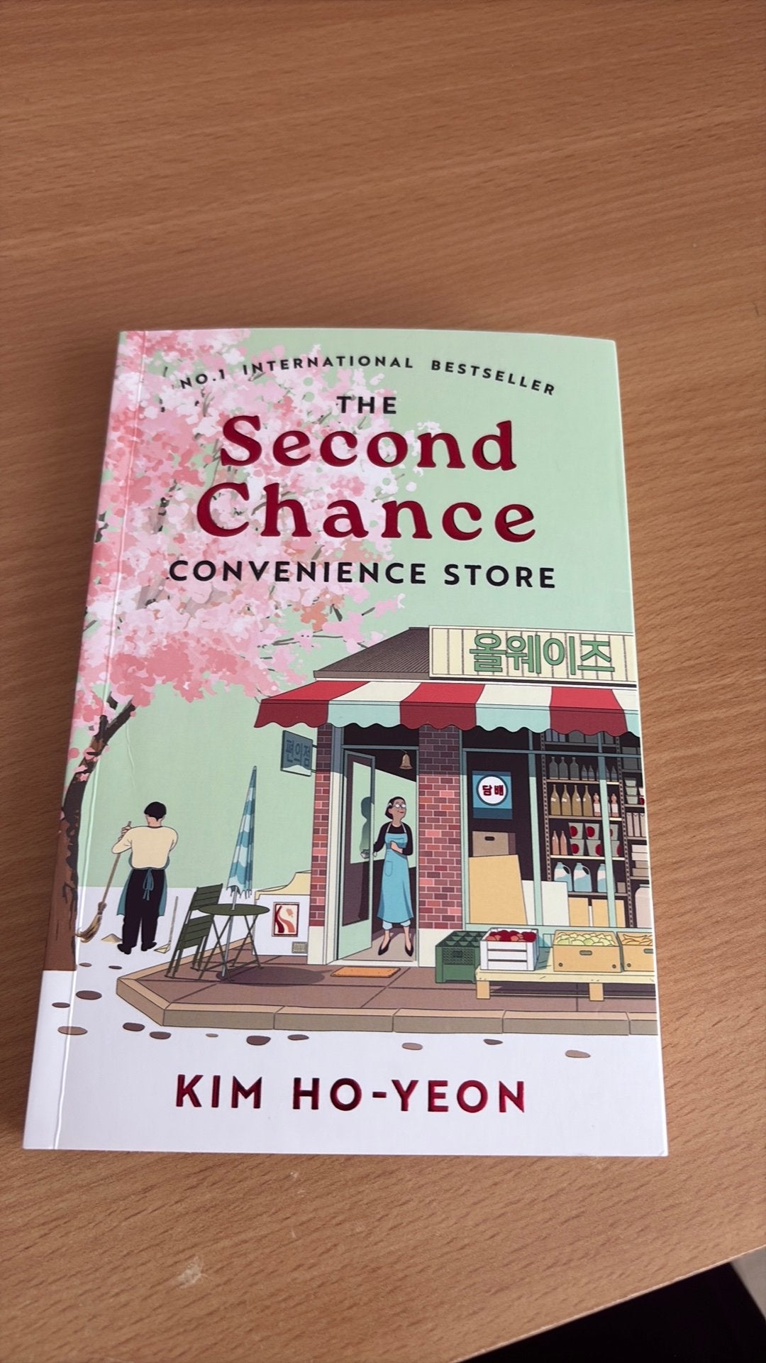 The Second chance convenience store - Kim Ho-Yeon, Boeken, Ophalen of Verzenden, Gelezen