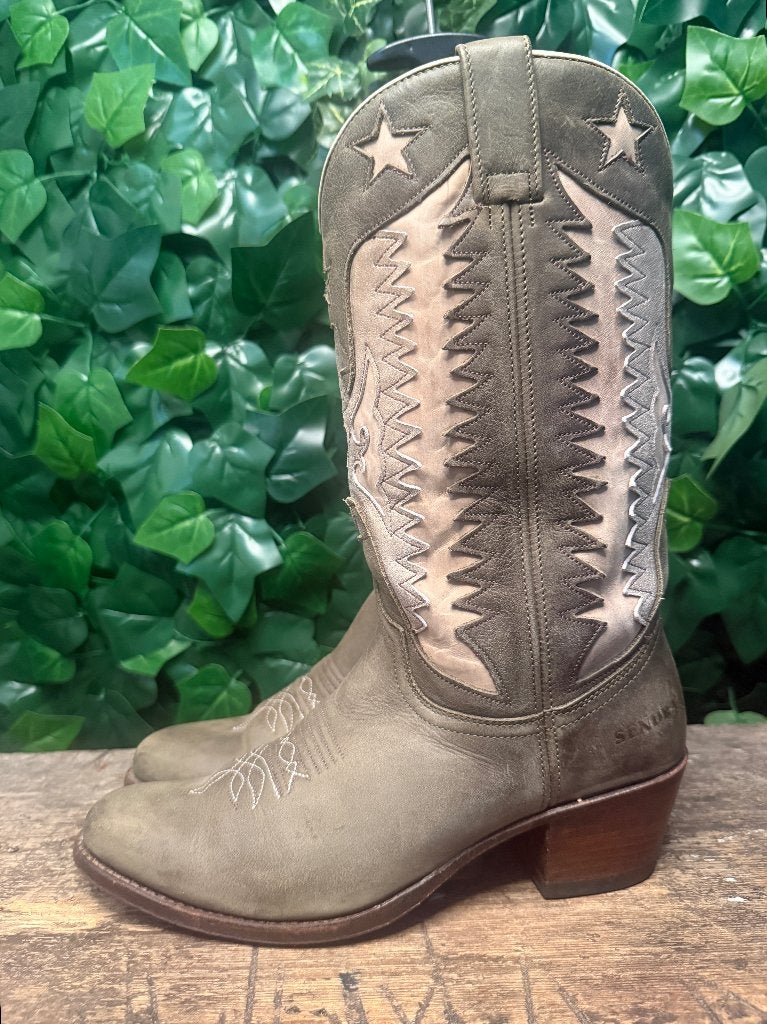 bijna Nieuwe prachtige laarzen van sendra maat 38, Ophalen of Verzenden, Zo goed als nieuw, Sendra, Groen
