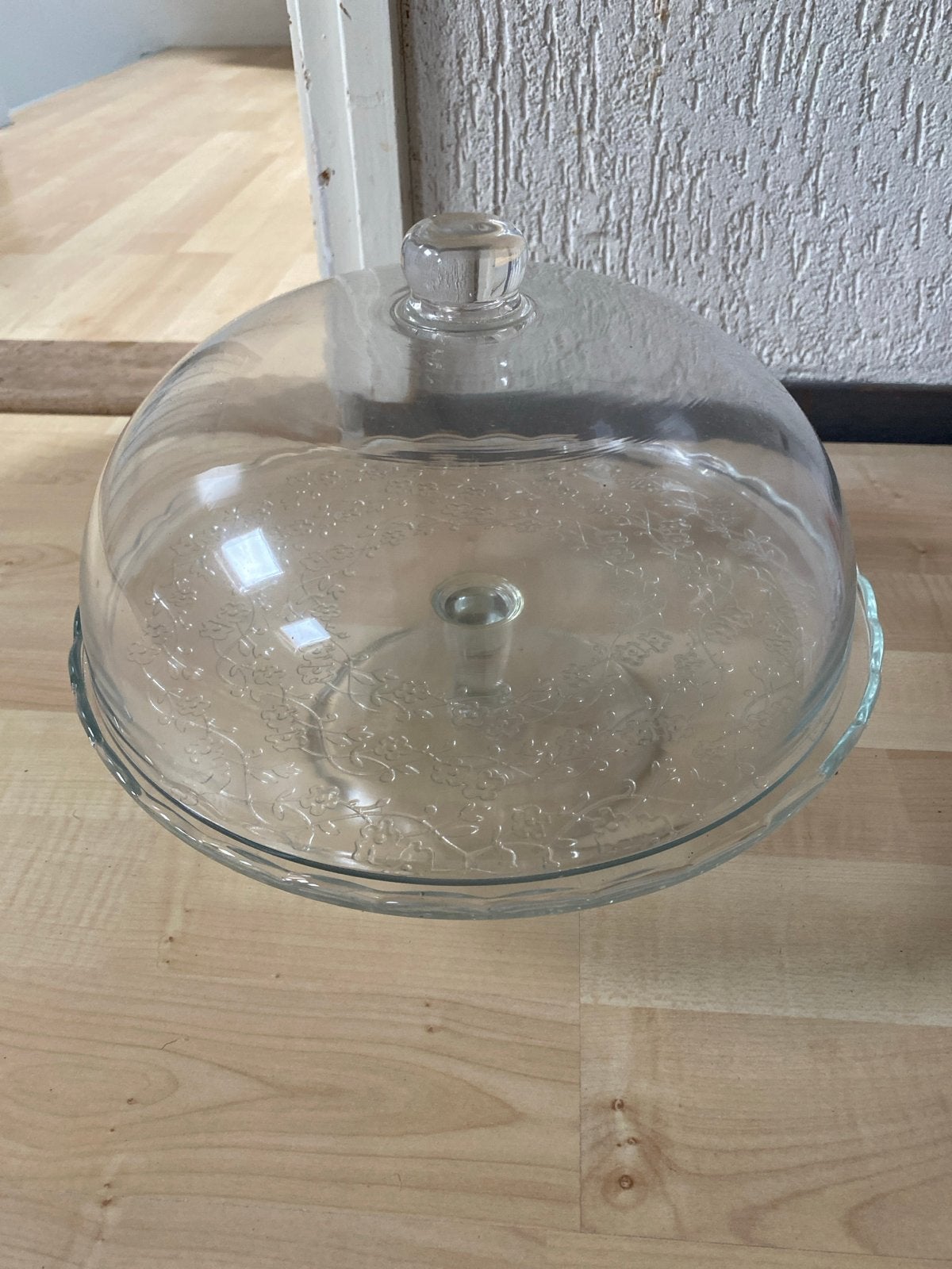 IKEA Arv Brollop serveerschaal op voet met stolp 29 cm, Ophalen, Met deksel, Schaal, Rond