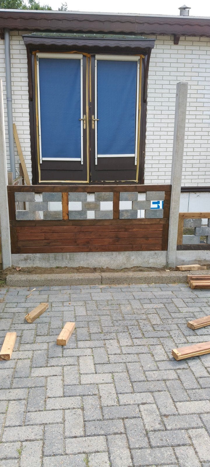 Betonplaten en betonpalen van 1,80m gezocht, Ophalen of Verzenden