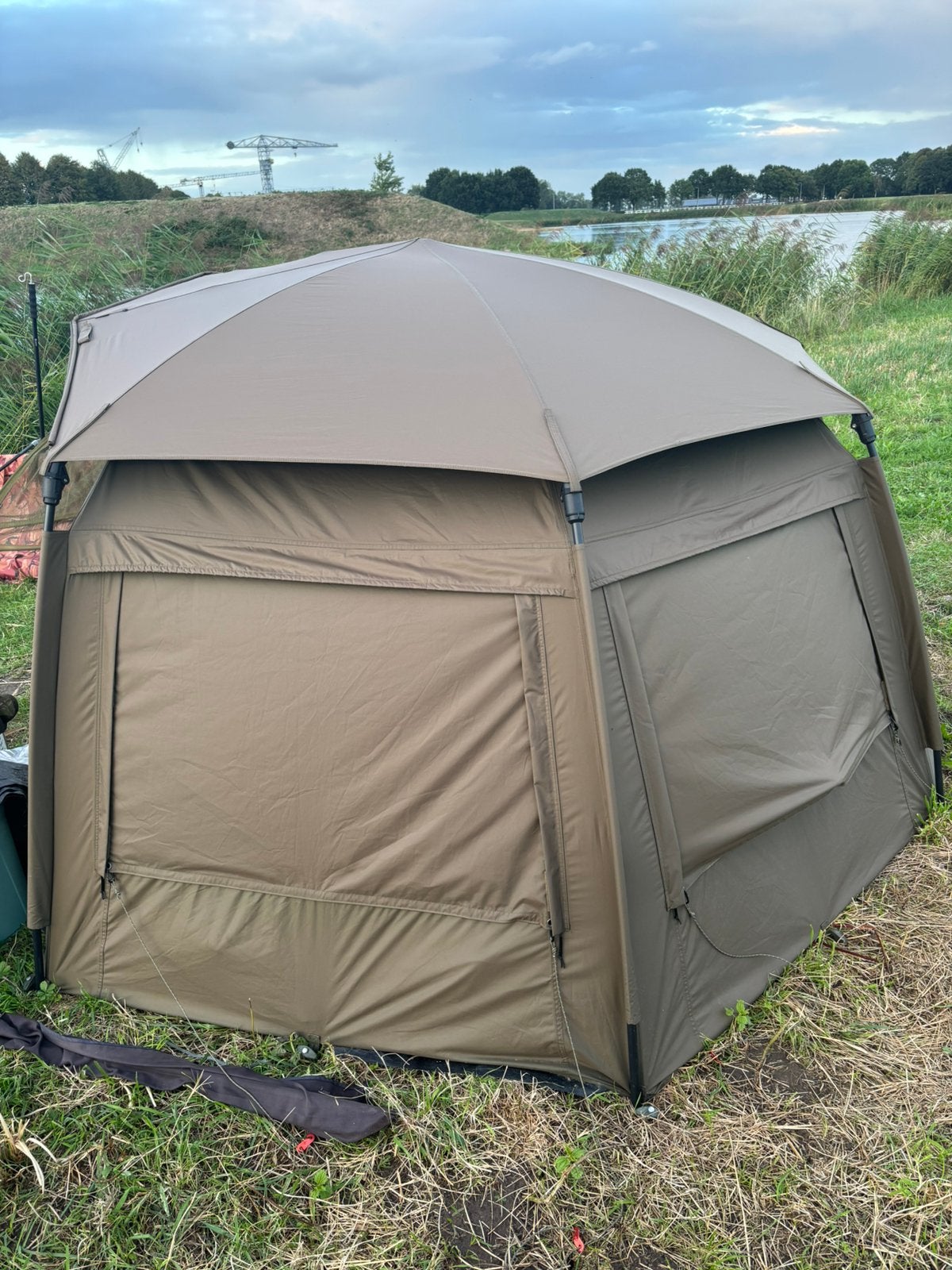 Trakker tempest rs150, Watersport en Boten, Ophalen, Zo goed als nieuw, Complete set