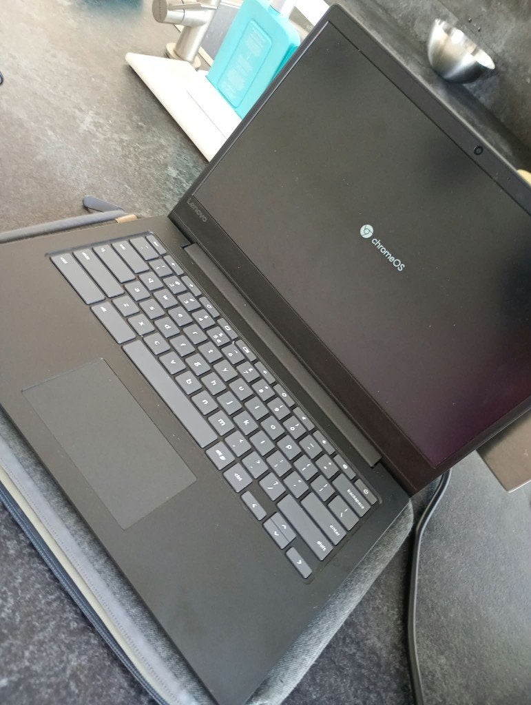 Lenovo chromebook, Computers en Software, Chromebooks, Ophalen, 14 inch, 4 GB of minder, Zo goed als nieuw