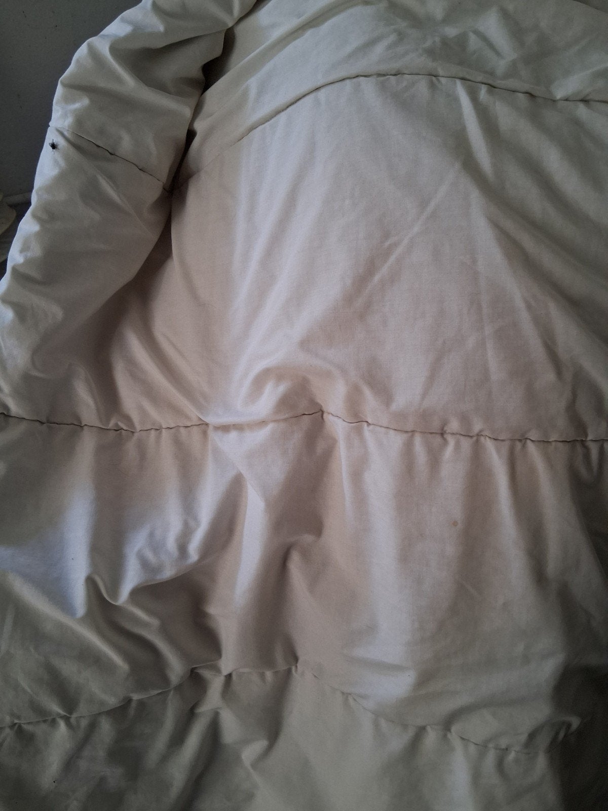 2 dekbedden schoon en heel         GRATIS, Huis en Inrichting, Ophalen, 90 cm, Eenpersoons, Wit