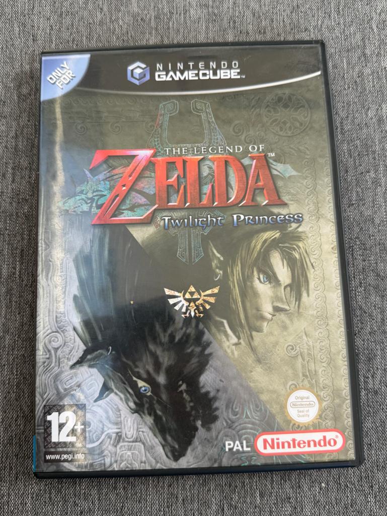 The Legend of Zelda: Twilight Princess - GameCube, Spelcomputers en Games, Spelcomputers | Nintendo GameCube, Gebruikt, Overige kleuren