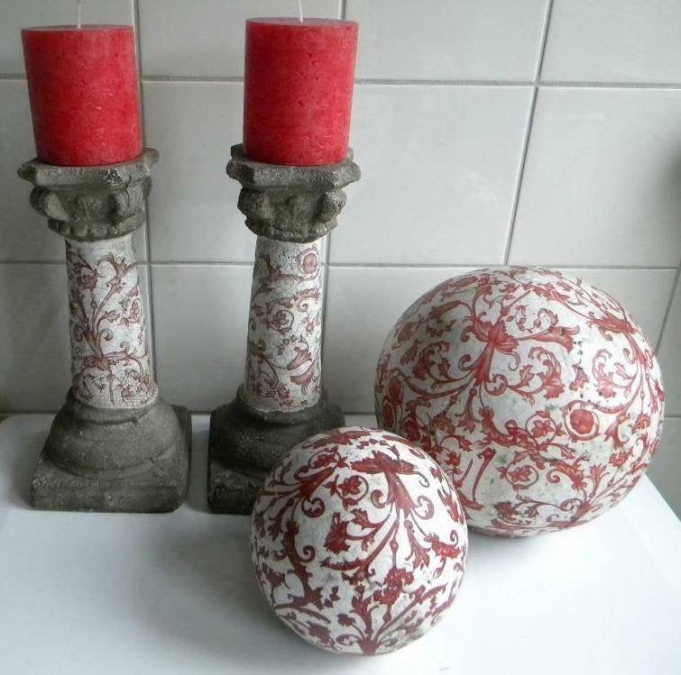 KANDELAAR BETON MET KERAMIEK 2 ST. DECO BOL 2 ST., MOOIE SET, Ophalen of Verzenden, Zo goed als nieuw, Overige materialen, Kandelaar