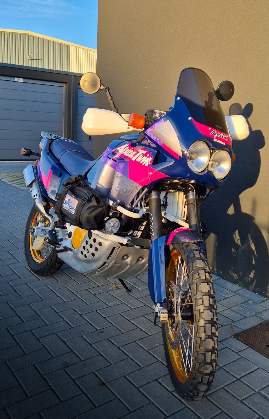 Honda Africa Twin XRV 750 - 1991, Motoren, Motoren | Honda, 750 cc, 2 cilinders, Motorrijbewijs A, Sportuitlaat