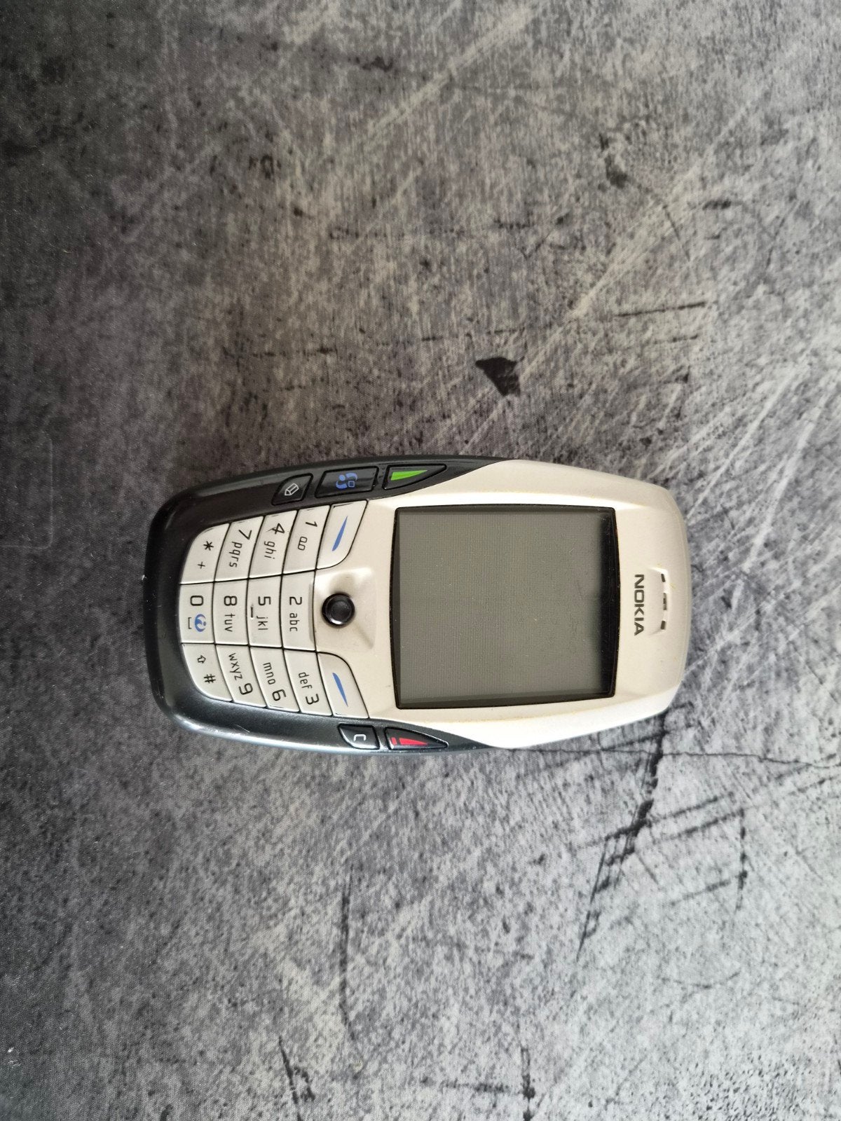 Nokia 6600 – klassieke mobiele telefoon – werkend, Ophalen, Gebruikt, Geen camera
